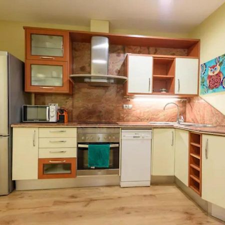 Ramblasrentals Chic & Spacious Flat Pool Table 15M Ramblas - Parking - Wifi Barcelona Exterior foto